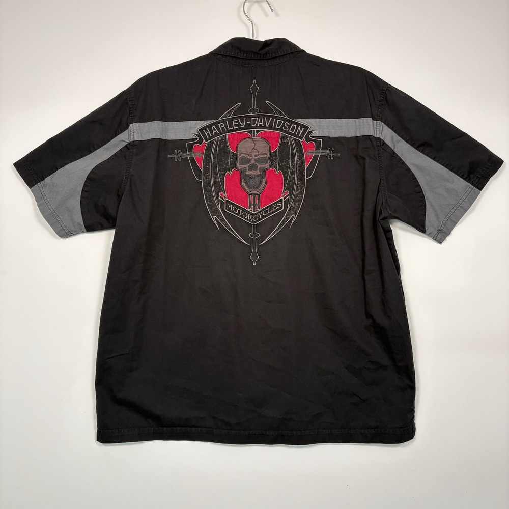 Harley-Davidson Mens Button Up Shirt XL Black Grey Skull Graphic Short Sleeve